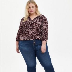 Torrid Georgette Bow Tie Blouse Leopard - Size 1 EUC